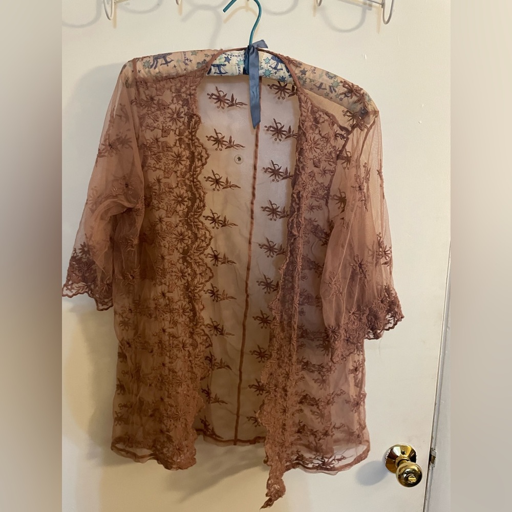 American Eagle Blush Floral Embroidered Kimono